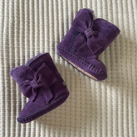 UGG Other - NWOT UGG CASEY BOW INFANT BOOTS